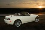 Mazda MX-5 Roadster Coupe 2006 года